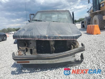 Piąte zdjęcie samochodu w środku: 1992 CHEVROLET S TRUCK S10 VIN:1GCCS14Z3N2110722 - miniatura