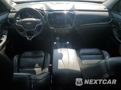 Zdjęcie 8 z 16 samochodu: 2021 CHEVROLET TRAVERSE PREMIER VIN:1GNERKKW3MJ177769 - miniatura
