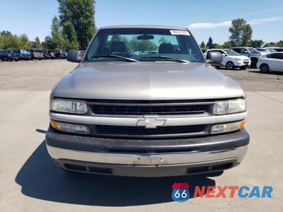 Piąte zdjęcie samochodu w środku: 1999 CHEVROLET SILVERADO C1500 VIN:1GCEC14W0XZ135342 - miniatura