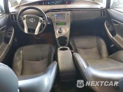 Zdjęcie 8 z 15 samochodu: 2012 TOYOTA PRIUS VIN:JTDKN3DU1C5436453 - miniatura