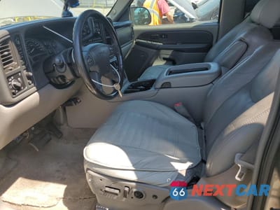 Zdjęcie 7 z 13 samochodu: 2003 GMC YUKON XL K2500 VIN:3GKGK26G83G153111 - miniatura