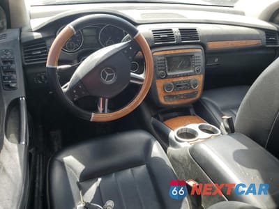 Zdjęcie 8 z 13 samochodu: 2007 MERCEDES-BENZ R 350 VIN:4JGCB65E77A059190 - miniatura