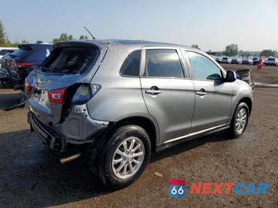 Trzecie zdjęcie samochodu z tyłu: 2014 MITSUBISHI RVR SE VIN:4A4AJ3AU9EE604654 - miniatura