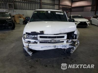 Piąte zdjęcie samochodu w środku: 2003 CHEVROLET BLAZER VIN:1GNCS18X63K137572 - miniatura