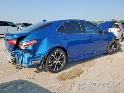 Trzecie zdjęcie samochodu z tyłu: 2019 TOYOTA CAMRY L VIN:4T1B11HK4KU257283 - miniatura
