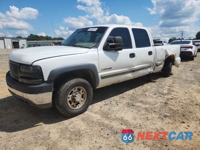 2002 CHEVROLET SILVERADO C2500 HEAVY DUTY 1GCHC23U12F181243 - główne zdjęcie licytacji z USA - miniatura