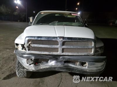 Piąte zdjęcie samochodu w środku: 2001 DODGE RAM 2500 VIN:3B7KF23661G235552 - miniatura