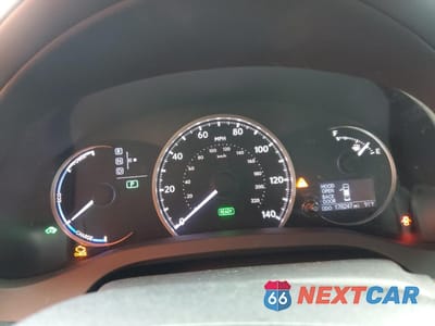 Zdjęcie 9 z 14 samochodu: 2017 LEXUS CT 200 VIN:JTHKD5BH4H2285524 - miniatura