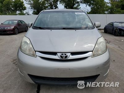 Piąte zdjęcie samochodu w środku: 2006 TOYOTA SIENNA XLE VIN:5TDBA22C96S072863 - miniatura
