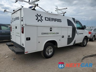 Trzecie zdjęcie samochodu z tyłu: 2023 CHEVROLET EXPRESS G3500 VIN:1GB0GRF74P1119828 - miniatura