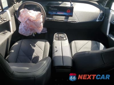 Zdjęcie 8 z 14 samochodu: 2024 BMW IX XDRIVE50 VIN:WB523CF0XRCP60355 - miniatura