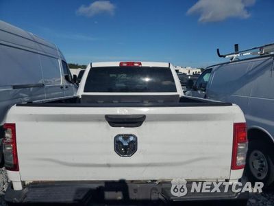 Zdjęcie 10 z 14 samochodu: 2022 RAM 2500 TRADESMAN VIN:3C6UR4CJ6NG270590 - miniatura