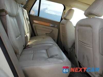 Zdjęcie 11 z 13 samochodu: 2007 LINCOLN MKX VIN:2LMDU88C27BJ13220 - miniatura