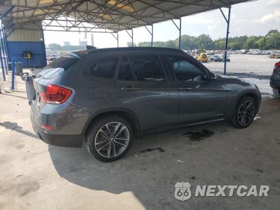 Trzecie zdjęcie samochodu z tyłu: 2015 BMW X1 XDRIVE28I VIN:WBAVL1C52FVY29932 - miniatura