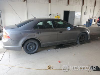 Trzecie zdjęcie samochodu z tyłu: 2010 FORD FUSION SE VIN:3FAHP0HA8AR302851 - miniatura