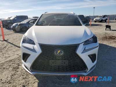 Piąte zdjęcie samochodu w środku: 2019 LEXUS NX 300 BASE VIN:JTJBARBZ6K2180398 - miniatura