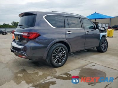 Trzecie zdjęcie samochodu z tyłu: 2023 INFINITI QX80 SENSORY VIN:JN8AZ2BEXP9304073 - miniatura