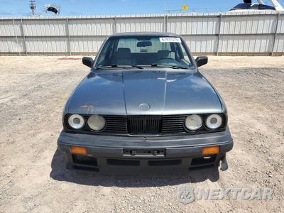 Piąte zdjęcie samochodu w środku: 1986 BMW 325 E VIN:WBAAB5407G9633572 - miniatura