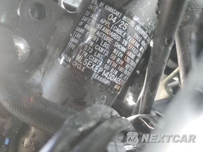 Zdjęcie 9 z 9 samochodu: 2025 KAWASAKI EX650 P VIN:ML5EXEP14SDAG5208 - miniatura