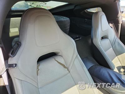 Zdjęcie 10 z 14 samochodu: 2014 CHEVROLET CORVETTE STINGRAY Z51 1LT VIN:1G1YG2D75E5132806 - miniatura