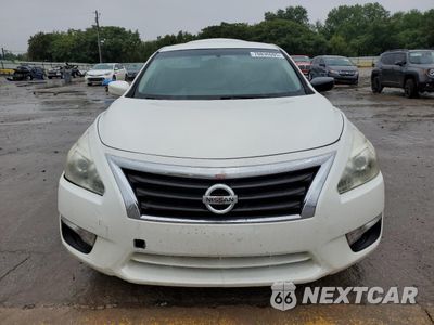 Piąte zdjęcie samochodu w środku: 2015 NISSAN ALTIMA 2.5 VIN:1N4AL3AP8FN347280 - miniatura