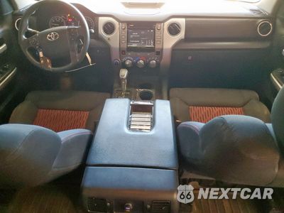 Zdjęcie 8 z 12 samochodu: 2015 TOYOTA TUNDRA CREWMAX SR5 VIN:5TFDY5F16FX487471 - miniatura