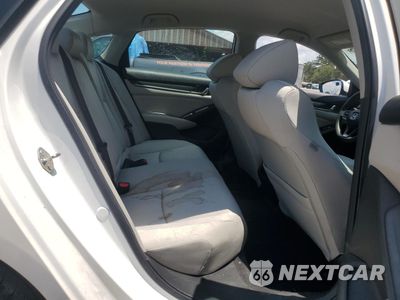 Zdjęcie 10 z 15 samochodu: 2019 HONDA ACCORD LX VIN:1HGCV1F10KA150676 - miniatura