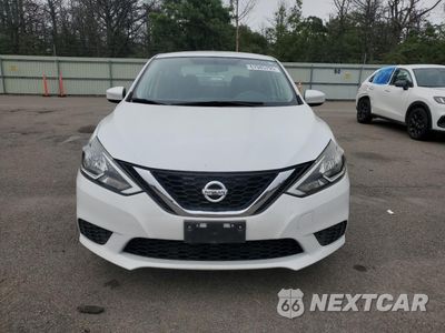 Piąte zdjęcie samochodu w środku: 2017 NISSAN SENTRA S VIN:3N1AB7APXHY336651 - miniatura