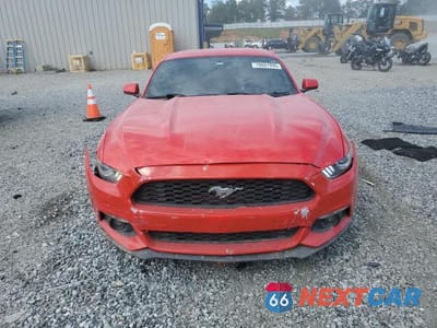 Piąte zdjęcie samochodu w środku: 2016 FORD MUSTANG VIN:1FA6P8TH7G5268861 - miniatura
