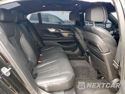 Zdjęcie 10 z 14 samochodu: 2022 BMW 750 XI VIN:WBA7U2C08NCJ65713 - miniatura