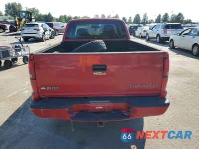 Zdjęcie 6 z 14 samochodu: 2001 CHEVROLET S TRUCK S10 VIN:1GCDT19W818169367 - miniatura