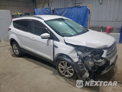Czwarte zdjęcie samochodu z boku: 2017 FORD ESCAPE SE VIN:1FMCU9GD8HUC05547 - miniatura