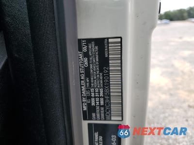 Zdjęcie 12 z 14 samochodu: 2011 MERCEDES-BENZ G 550 VIN:WDCYC3HF5BX190192 - miniatura