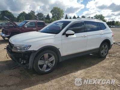 2018 VOLKSWAGEN TIGUAN SEL PREMIUM 3VV4B7AX3JM007282 - główne zdjęcie licytacji z USA - miniatura