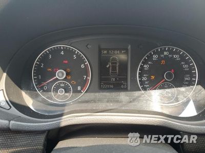 Zdjęcie 9 z 12 samochodu: 2015 VOLKSWAGEN PASSAT SE VIN:1VWBT7A35FC070602 - miniatura