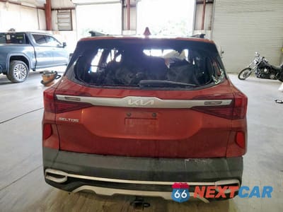 Zdjęcie 6 z 11 samochodu: 2022 KIA SELTOS S VIN:KNDEU2AA0N7288467 - miniatura