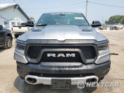 Piąte zdjęcie samochodu w środku: 2019 RAM 1500 REBEL VIN:1C6SRFLT7KN670794 - miniatura