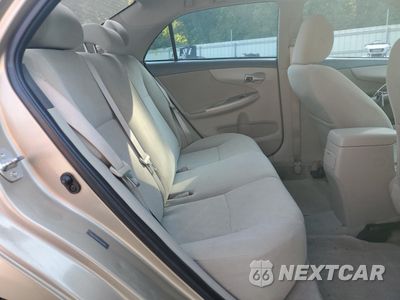 Zdjęcie 10 z 12 samochodu: 2010 TOYOTA COROLLA BASE VIN:1NXBU4EE4AZ264921 - miniatura