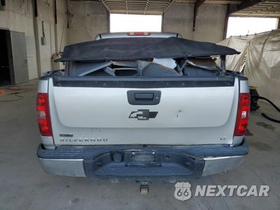 Zdjęcie 6 z 12 samochodu: 2011 CHEVROLET SILVERADO K1500 LT VIN:3GCPKSE37BG276777 - miniatura