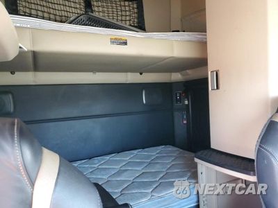 Zdjęcie 6 z 10 samochodu: 2023 KENWORTH CONSTRUCT VIN:1XKYD49X1PJ251102 - miniatura