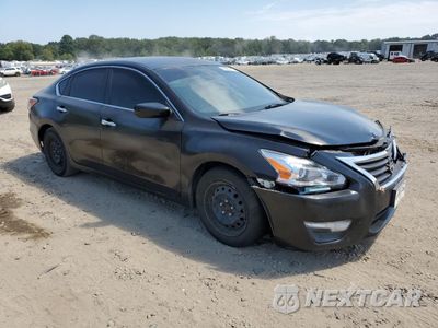 Czwarte zdjęcie samochodu z boku: 2015 NISSAN ALTIMA 2.5 VIN:1N4AL3AP9FC103875 - miniatura