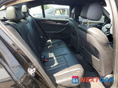 Zdjęcie 10 z 13 samochodu: 2019 BMW 530 XI VIN:WBAJA7C5XKG909727 - miniatura