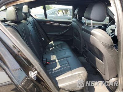 Zdjęcie 10 z 13 samochodu: 2019 BMW 530 XI VIN:WBAJA7C5XKG909727 - miniatura