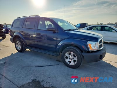 Czwarte zdjęcie samochodu z boku: 2006 DODGE DURANGO SXT VIN:1D4HD38N76F135316 - miniatura