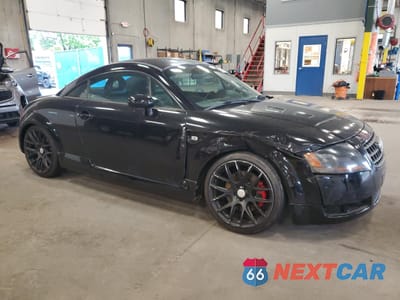 Czwarte zdjęcie samochodu z boku: 2003 AUDI TT QUATTRO VIN:TRUWT28N331004111 - miniatura