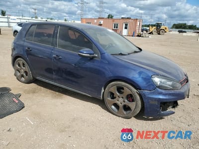 Czwarte zdjęcie samochodu z boku: 2012 VOLKSWAGEN GTI VIN:WVWHD7AJ3CW232620 - miniatura