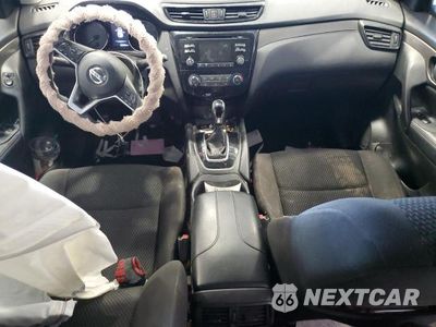 Zdjęcie 8 z 12 samochodu: 2018 NISSAN ROGUE VIN:JN1BJ1CR3JW264269 - miniatura