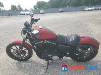 Trzecie zdjęcie samochodu z tyłu: 2019 HARLEY-DAVIDSON XL883 N VIN:1HD4LE215KC430151 - miniatura