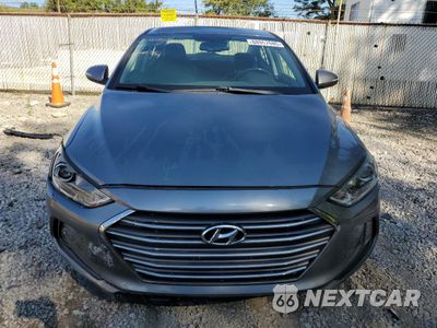 Piąte zdjęcie samochodu w środku: 2017 HYUNDAI ELANTRA SE VIN:KMHD84LF2HU229426 - miniatura