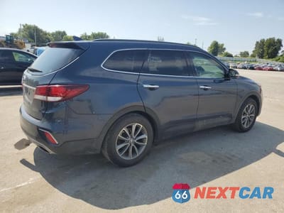 Trzecie zdjęcie samochodu z tyłu: 2019 HYUNDAI SANTA FE XL SE VIN:KM8SN4HF4KU299591 - miniatura